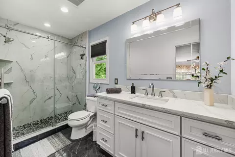Bath - 174 Cottrell Rd, Matawan, NJ 07747 photo 4 of 5