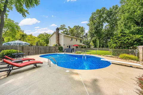 Exterior - 174 Cottrell Rd, Matawan, NJ 07747 photo 6 of 7
