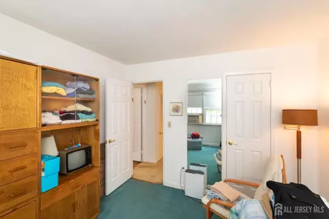 Bedroom - 36 Brookfall Rd, Edison, NJ 08817 photo 6 of 6