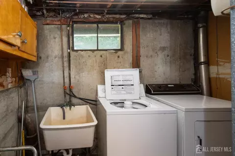 Other - 36 Brookfall Rd, Edison, NJ 08817 photo 8 of 11