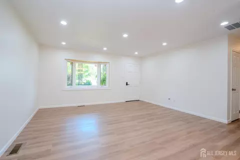 Living - 4 Hunterdon Ave, Monroe, NJ 08831 photo 1 of 5