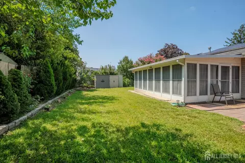 Exterior - 4 Hunterdon Ave, Monroe, NJ 08831 photo 7 of 9