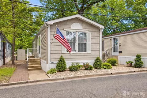 2505- Tri 36m Woodbridge Ave, Edison, NJ 08817