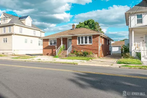 100 Washington Rd, Sayreville, NJ 08872