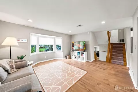 Living - 9 Meyer Rd, Edison, NJ 08817 photo 3 of 4