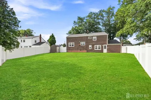 Exterior - 9 Meyer Rd, Edison, NJ 08817 photo 5 of 9