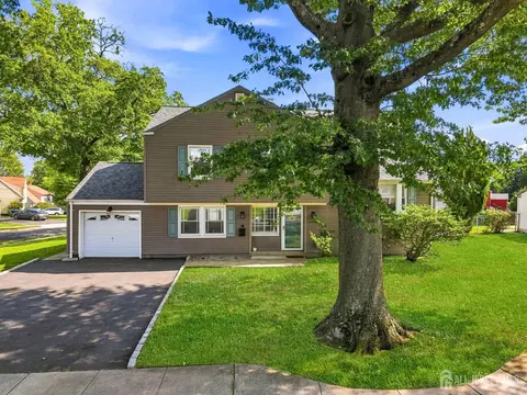 Exterior - 9 Meyer Rd, Edison, NJ 08817 photo 3 of 9