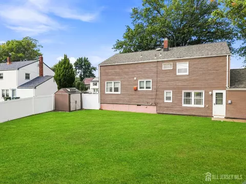 Exterior - 9 Meyer Rd, Edison, NJ 08817 photo 7 of 9