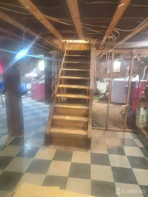 Entry Way - 148 Pineview Ter #50, Plainfield, NJ 07062 photo 2 of 3