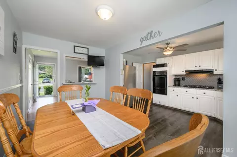 Dining - 25 Brookside Rd, Edison, NJ 08817 photo 2 of 2