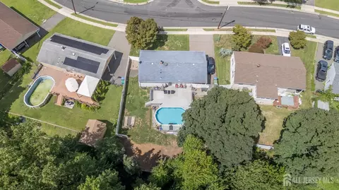 View/Area - 25 Brookside Rd, Edison, NJ 08817 photo 4 of 10