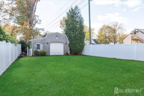 Exterior - 28 Debra Pl, Sewaren, NJ 07077 photo 2 of 4