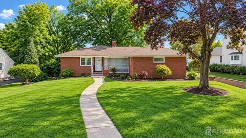 99 Prospect St, Somerville, NJ 08876