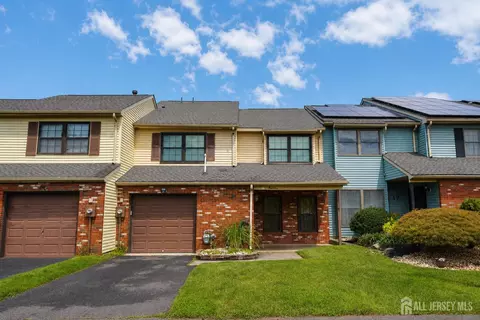 19 Rush Ct, East Brunswick, NJ 08816