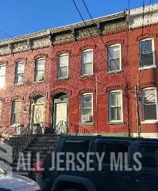 184 Van Horne St, Jersey City, NJ 07304