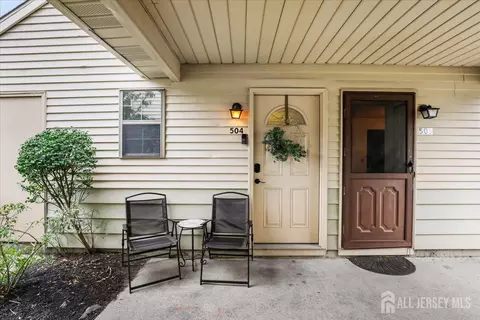 504 Geranium Ct, Jackson, NJ 08527 photo 4