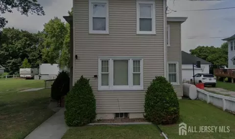 2529 Market St, Port Norris, NJ 08349