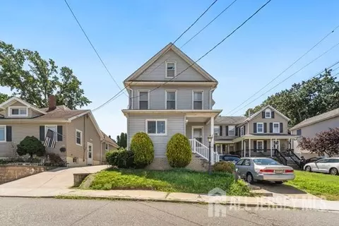 26 Dane St, Sayreville, NJ 08872