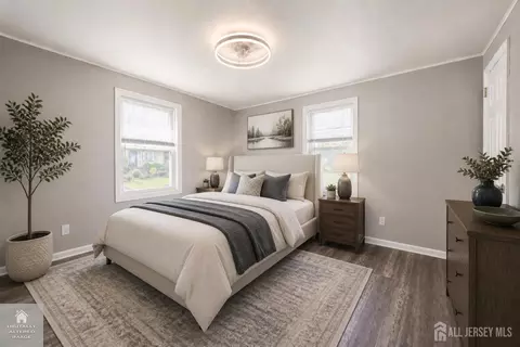 Bedroom - 193 Old Rd, Sewaren, NJ 07077 photo 1 of 5