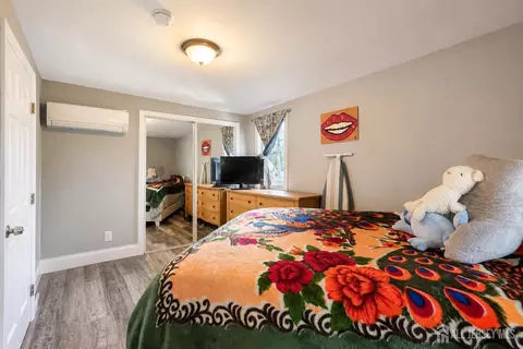 Bedroom - 193 Old Rd, Sewaren, NJ 07077 photo 3 of 5