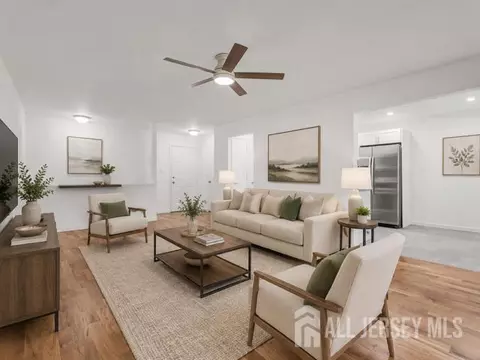 131 Beverly Hill Ter, Woodbridge, NJ 07095