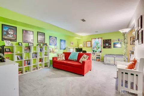 60 Prospect St # -3, Metuchen, NJ 08840