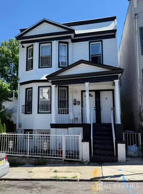 20 Montrose Ter, Irvington, NJ 07111