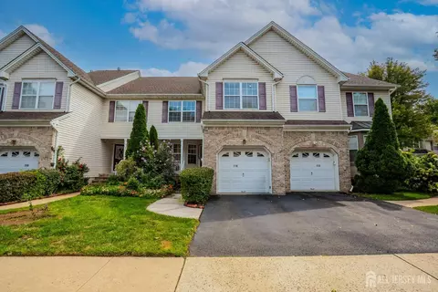 110 Briarwood Dr, North Brunswick, NJ 08902