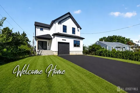 49 Victory Pl, East Brunswick, NJ 08816