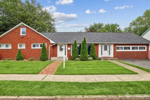 382 Amherst St, East Orange, NJ 07018