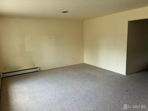 Living - 3 Miles Pond Rd, Berkeley, NJ 08757 photo 1 of 1