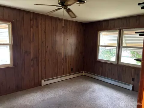 Bedroom - 3 Miles Pond Rd, Berkeley, NJ 08757 photo 1 of 3