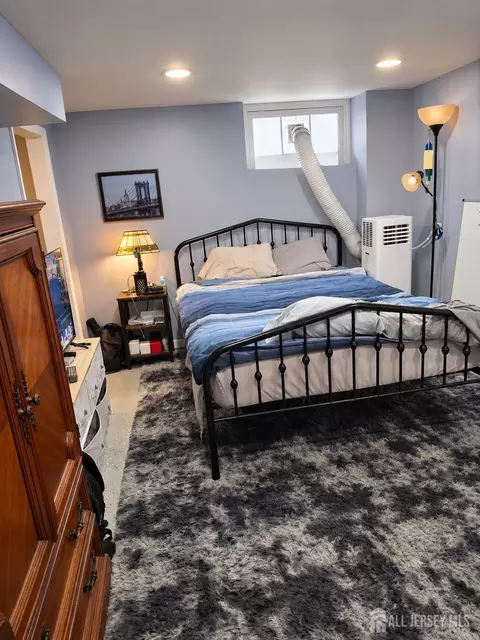 Bedroom - 133 Stout Ave, Middlesex, NJ 08846 photo 6 of 7