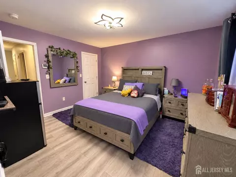 Bedroom - 133 Stout Ave, Middlesex, NJ 08846 photo 1 of 7