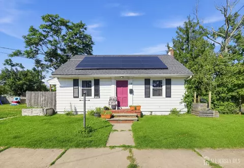 12 N 8th St N, Millville, NJ 08332