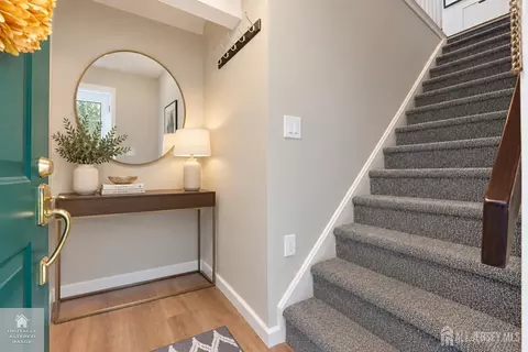 2508 Commons Dr, East Brunswick, NJ 08816