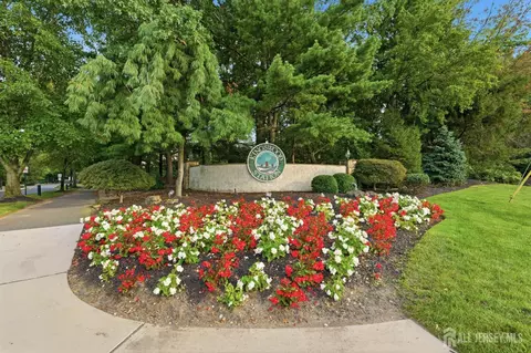 2508 Commons Dr, East Brunswick, NJ 08816