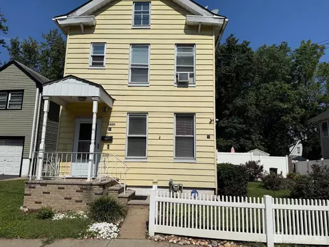 1420 Church St, Rahway, NJ 07065