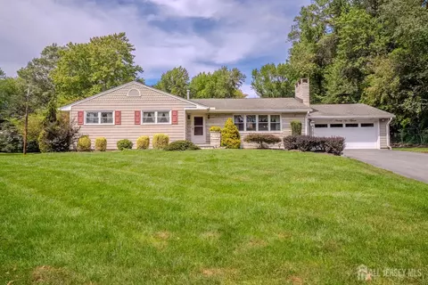 2215 Polk Ave, North Brunswick, NJ 08902