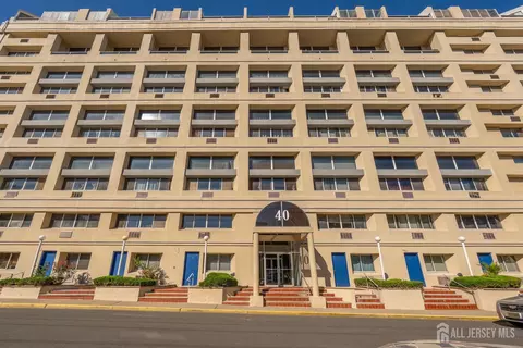 40 Fayette St #66, Perth Amboy, NJ 08861