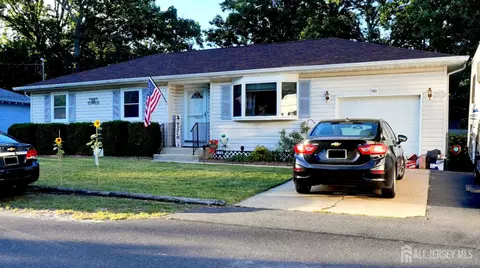228 Curtin Ave, Browns Mills, NJ 08015