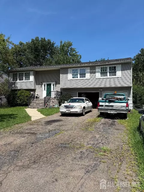 25 Oakey Dr, South Brunswick, NJ 08824