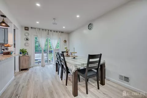 Dining - 1602 Deerfield Dr, Edison, NJ 08820 photo 2 of 2