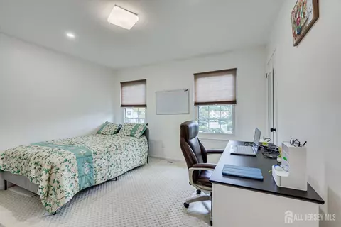 Bedroom - 1602 Deerfield Dr, Edison, NJ 08820 photo 2 of 4