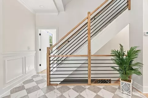 Entry Way - 25 Lamar Ave, Edison, NJ 08820 photo 2 of 5