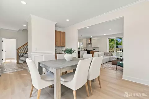 Dining - 25 Lamar Ave, Edison, NJ 08820 photo 3 of 3