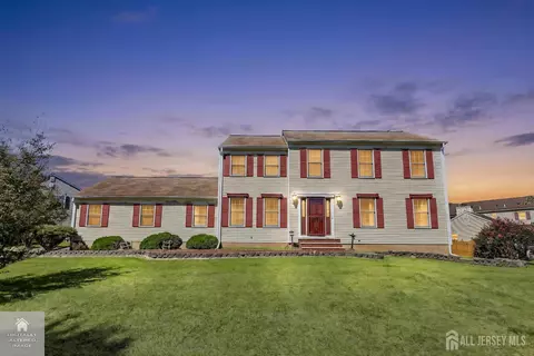 22 Ditmars Cir, Hillsborough, NJ 08844