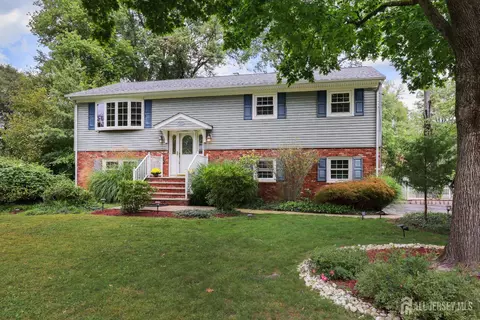 1465 Thomas Ave, North Brunswick, NJ 08902