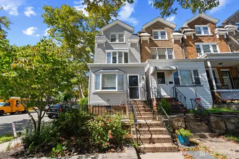 205 Water St, Perth Amboy, NJ 08861