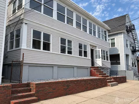 361 Prospect St, Perth Amboy, NJ 08861